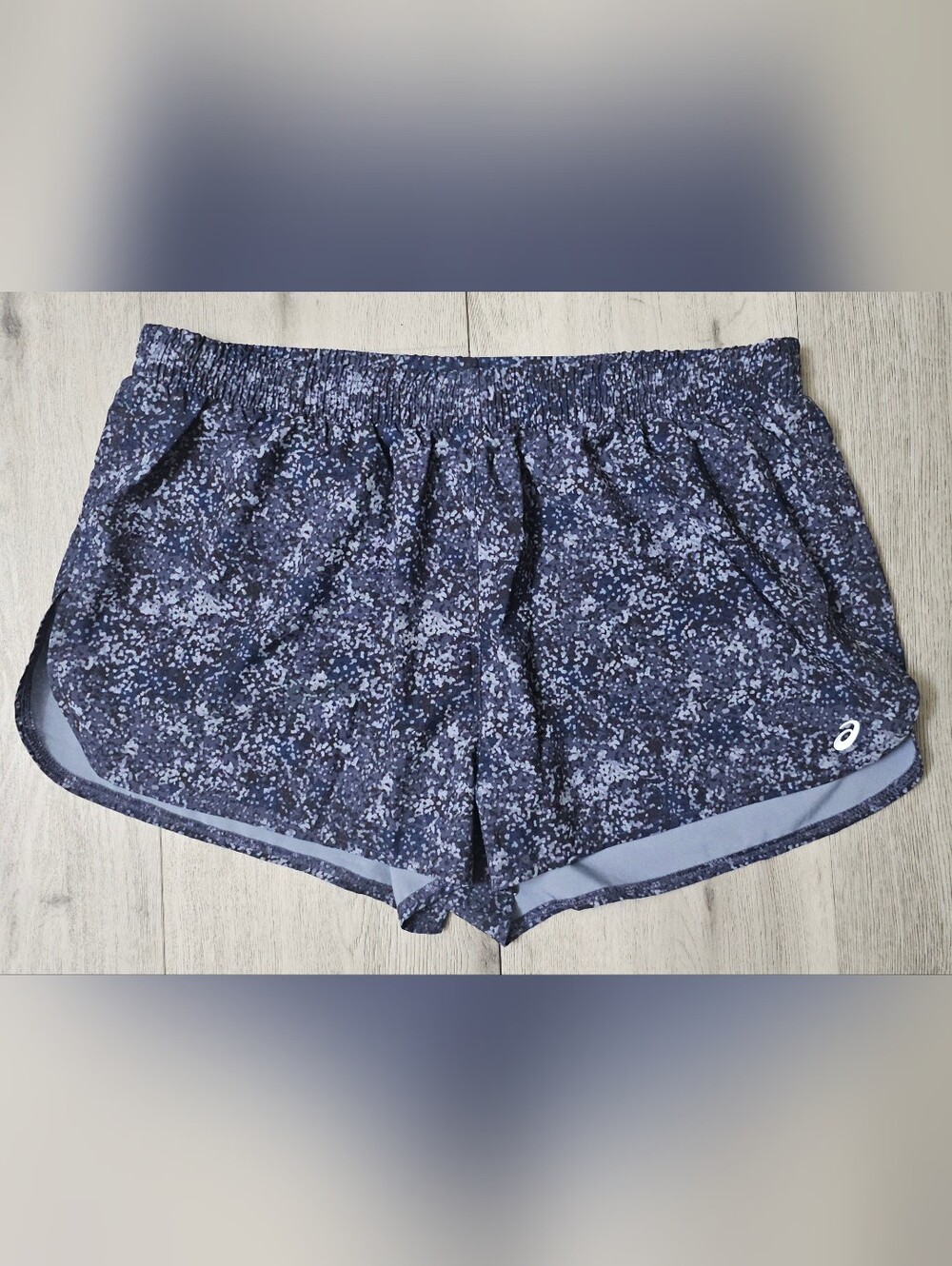 EUC ASICS 2-in-1 Athletic Running Shorts – Navy Speckled (XL)